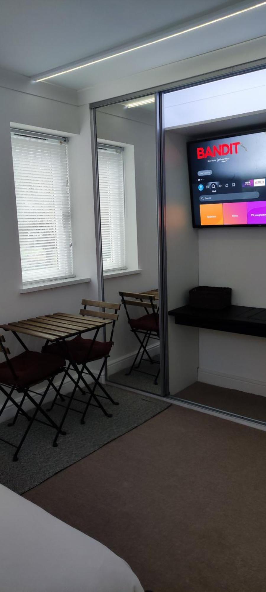 Surrey Quays Residency - Serviced Rooms ลอนดอน ภายนอก รูปภาพ