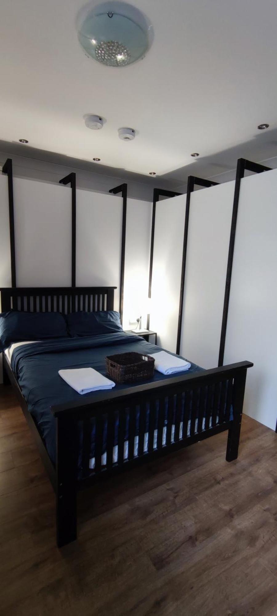 Surrey Quays Residency - Serviced Rooms ลอนดอน ภายนอก รูปภาพ
